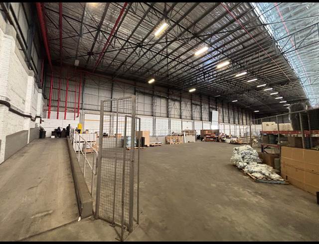 9,724M² WAREHOUSE TO LET IN EPPING INDUSTRIAL