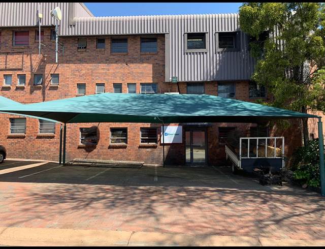 403M² WAREHOUSE RENTED IN EASTGATE