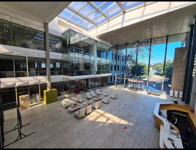4,435M² OFFICE TO LET IN WATERFALL