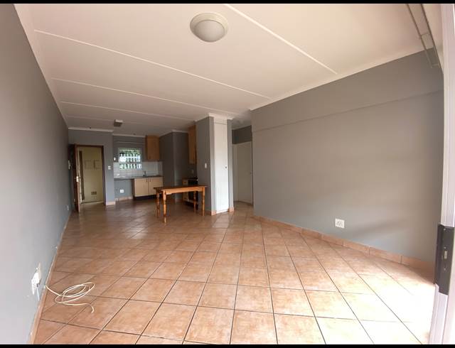 2 BEDROOM APARTMENT RENTED IN BRYANSTON