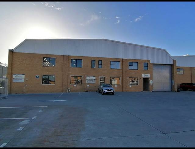 1,040M² WAREHOUSE TO LET IN KILLARNEY GARDENS
