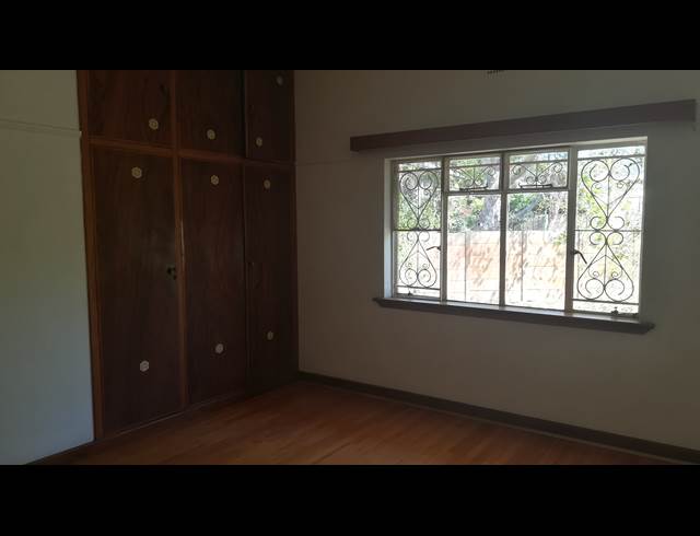 4 bed property to rent in WORCESTER CENTRAL