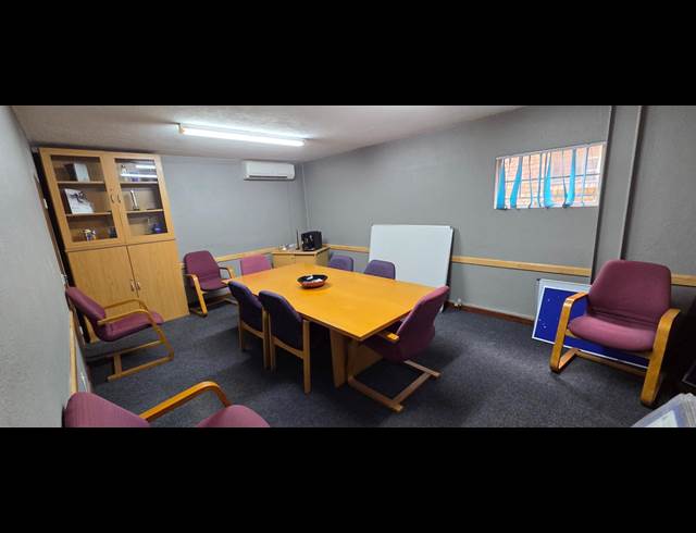687M² WAREHOUSE TO LET IN NELSPRUIT INDUSTRIAL