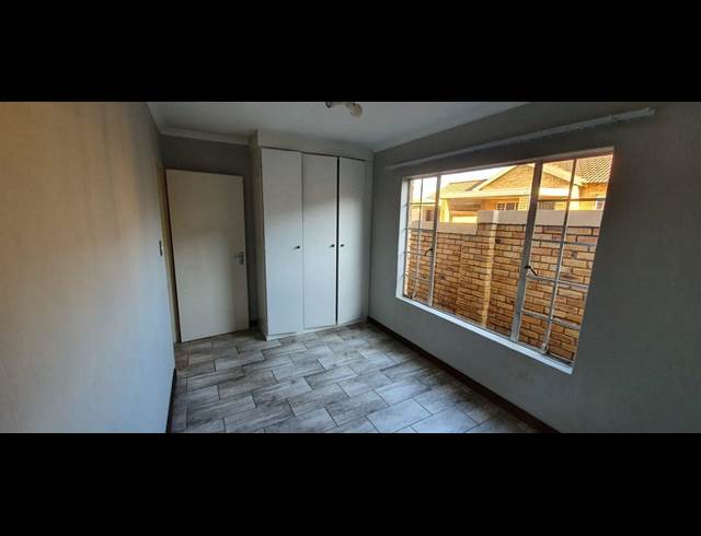 3 bed property to rent in NORTHRIDING