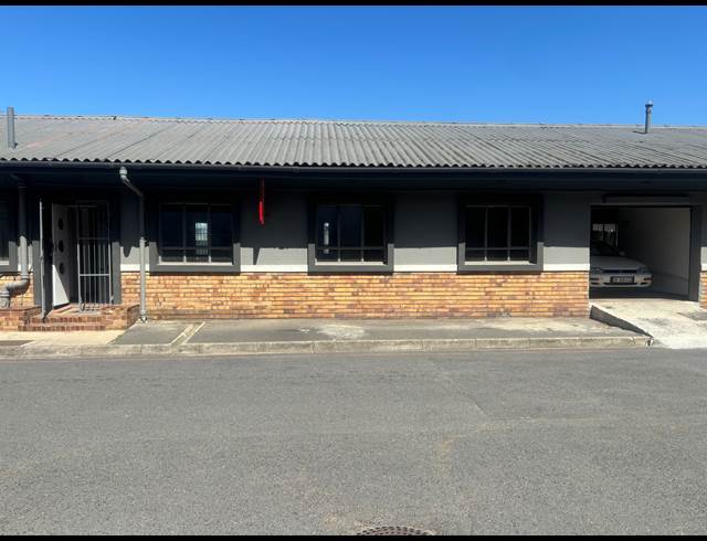 186M² INDUSTRIAL YARD TO LET IN BLACKHEATH INDUSTRIAL