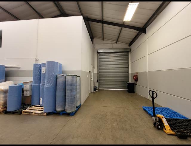 350M² WAREHOUSE TO LET IN BRACKENFELL INDUSTRIAL