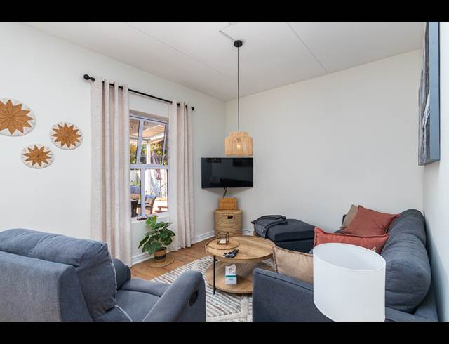 2 BEDROOM DUPLEX RENTED IN BLOUBERGSTRAND