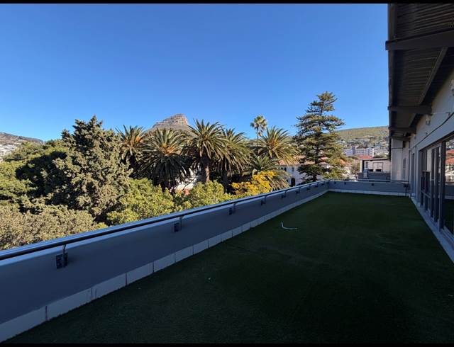 388M² OFFICE TO LET IN GARDENS