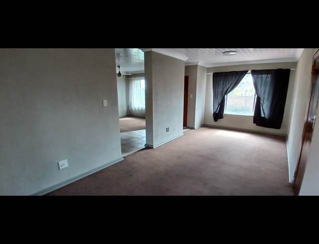 3 BEDROOM TOWNHOUSE TO LET IN DIE HEUWEL