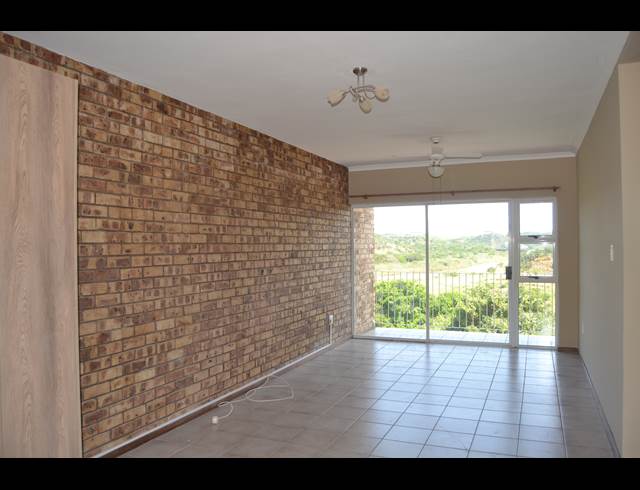 2 BEDROOM PROPERTY TO RENT IN FREELAND PARK