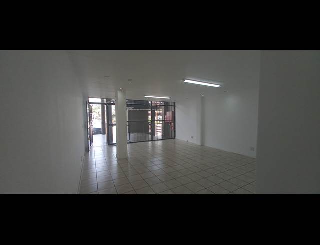 105M² RETAIL TO LET IN BLACKHEATH