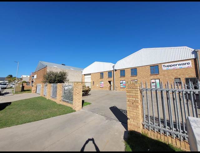 800M² WAREHOUSE TO LET IN KILLARNEY GARDENS