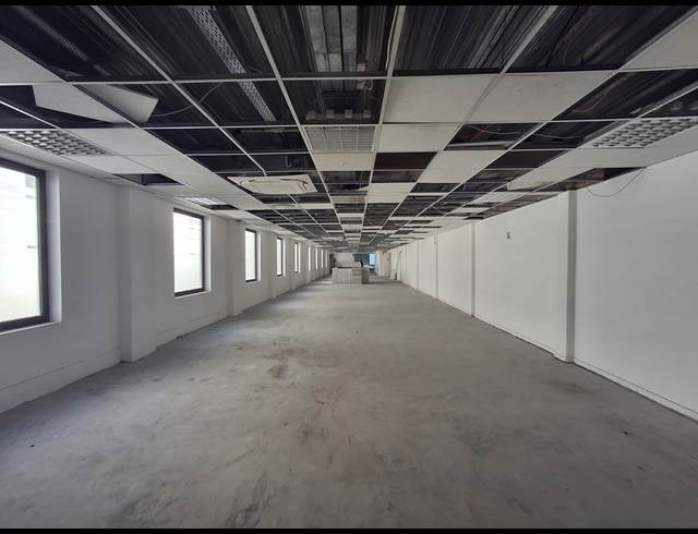 300M² OFFICE TO LET IN CAPE TOWN CITY CENTRE