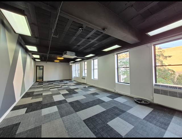 227M² OFFICE TO LET IN ROSEBANK
