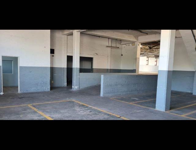1,335M² WAREHOUSE TO LET IN NDABENI