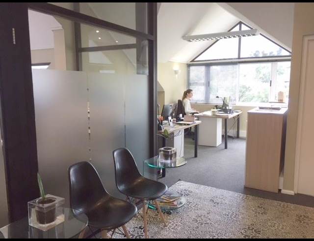 95M² OFFICE RENTED IN WESTLAKE