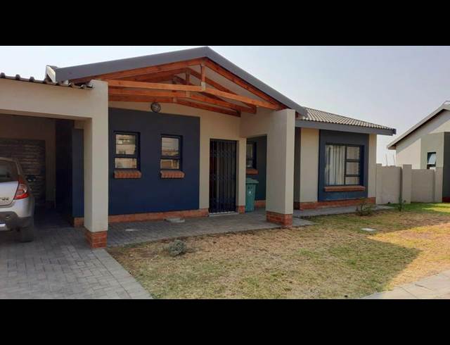 3 BEDROOM PROPERTY TO RENT IN WATERKLOOF EAST