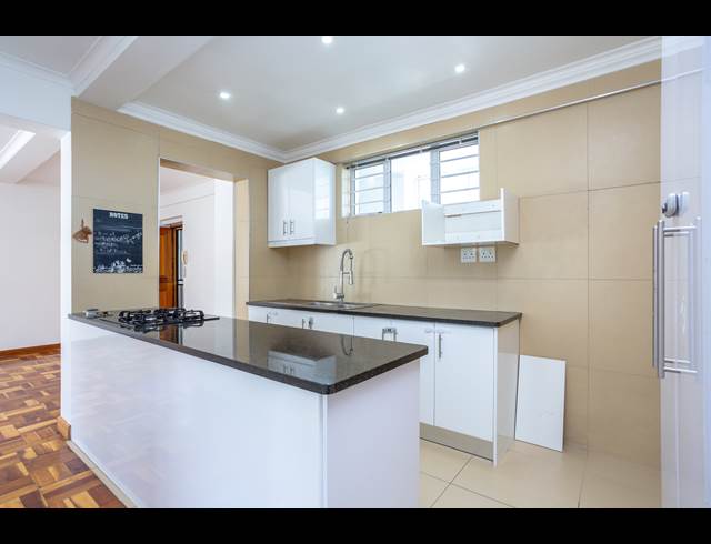 2 BEDROOM APARTMENT RENTED IN CLAREMONT UPPER