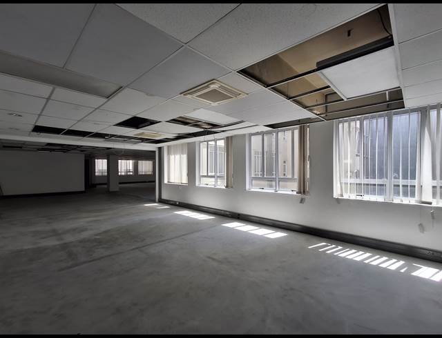 398M² OFFICE TO LET IN CAPE TOWN CITY CENTRE