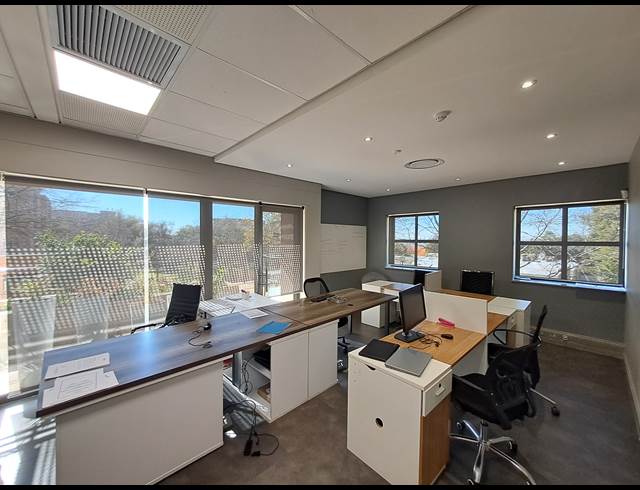 194M² OFFICE TO LET IN ILLOVO