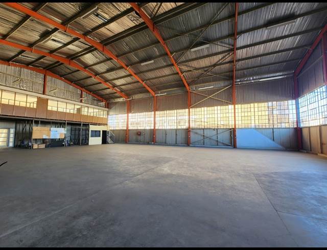 3,000M² WAREHOUSE TO LET IN BENROSE
