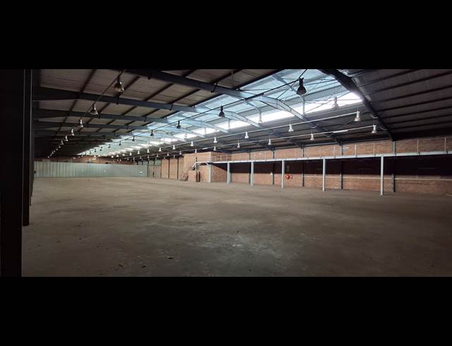 2,000M² WAREHOUSE TO LET IN BRAKPAN CENTRAL