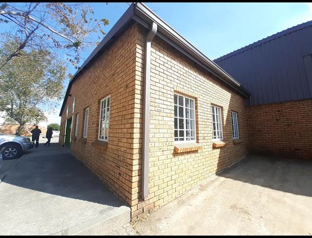 551M² WAREHOUSE TO LET IN SILVERTON