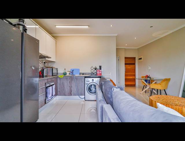 1 BEDROOM APARTMENT TO LET IN UMHLANGA RIDGE