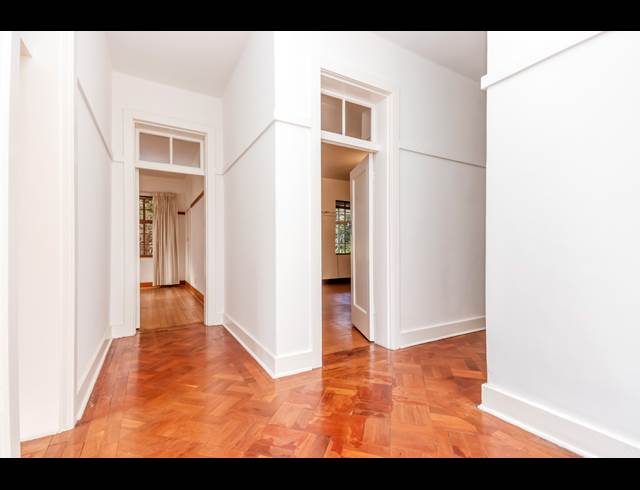 2 BEDROOM APARTMENT RENTED IN MELROSE