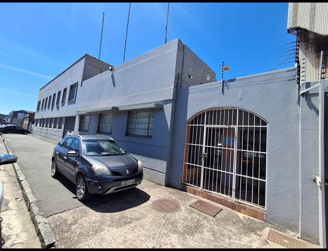 181M² WAREHOUSE TO LET IN ARCADIA