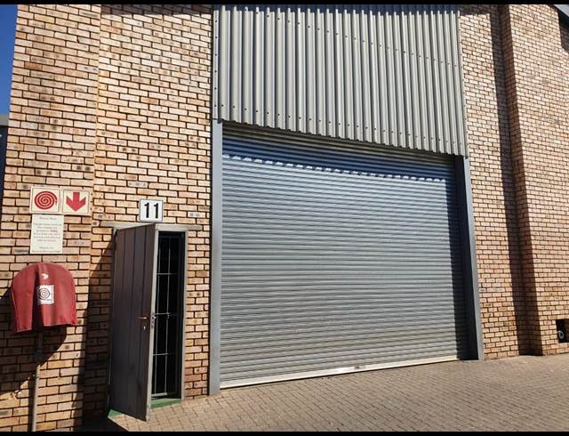 215M² WAREHOUSE TO LET IN WADEVILLE