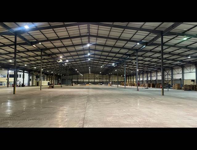 11,000M² WAREHOUSE TO LET IN MOBENI