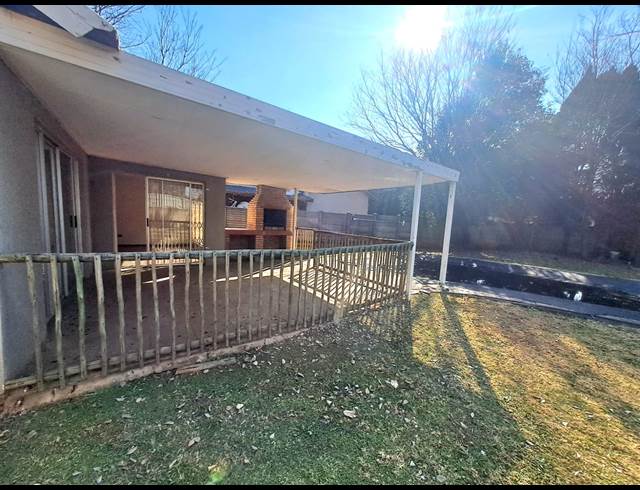 3 BEDROOM HOUSE TO LET IN ARCON PARK