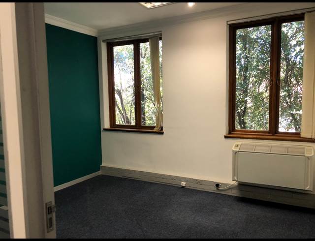180M² OFFICE TO LET IN SANDTON CENTRAL