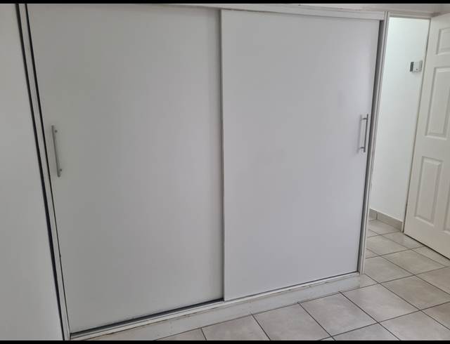 1 BEDROOM APARTMENT TO LET IN UMGENI PARK