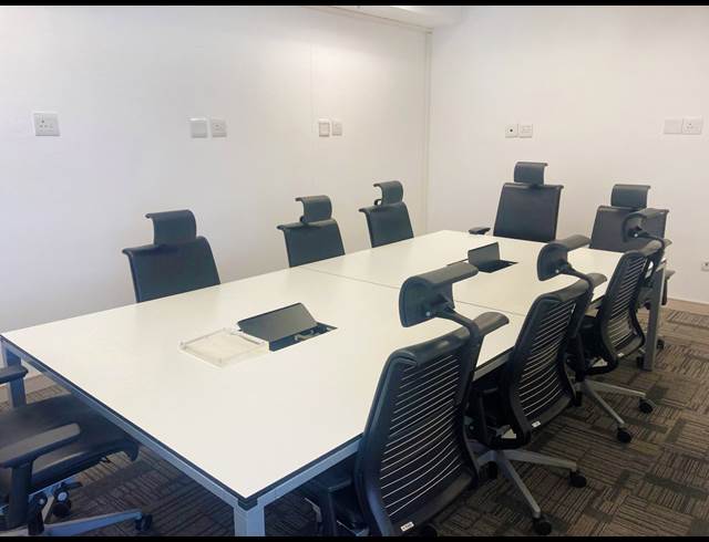 1,600M² OFFICE TO LET IN SANDTON CENTRAL