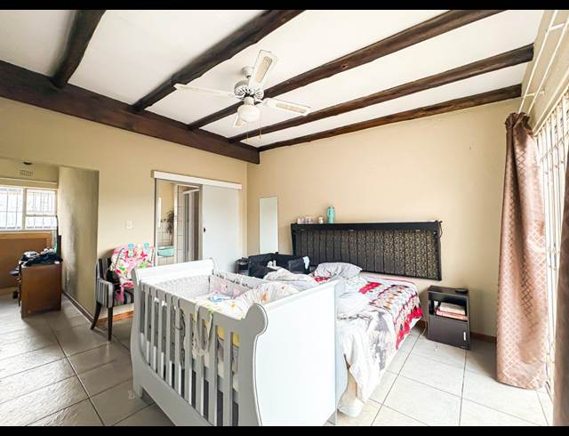 4 Bedroom House, Farrarmere