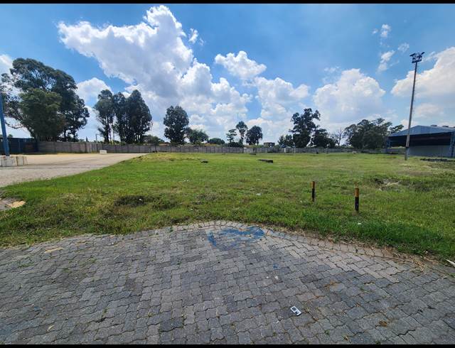 6,000M² INDUSTRIAL YARD TO LET IN WADEVILLE