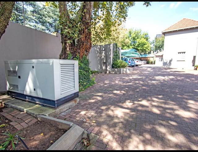 294M² OFFICE TO LET IN MELROSE ESTATE