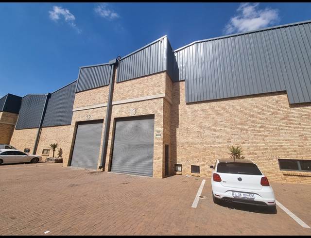 512M² WAREHOUSE TO LET IN ORMONDE