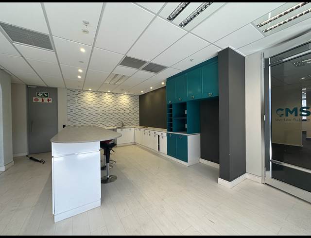 1,407M² OFFICE TO LET IN SANDTON CENTRAL