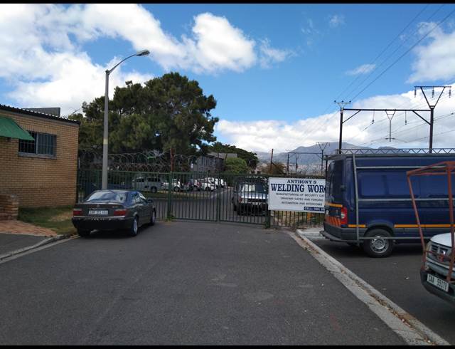 123M² FACTORY RENTED IN SOUTHFIELD