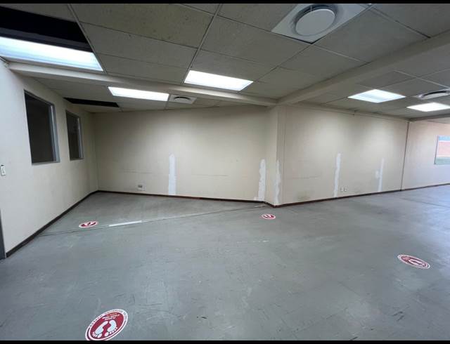 210M² OFFICE TO LET IN STRIJDOMPARK