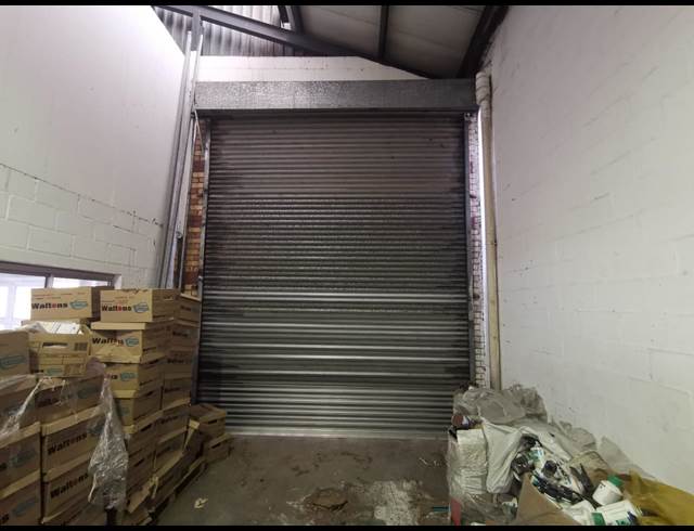 284M² BUILDING TO LET IN MAITLAND
