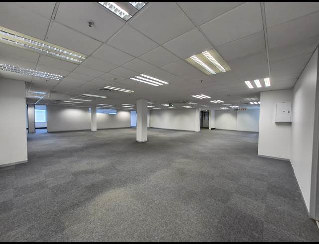 712M² OFFICE TO LET IN ROSEBANK