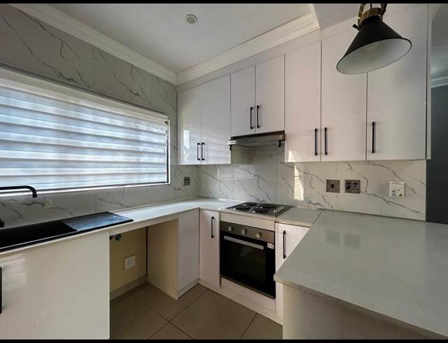 2 BEDROOM PROPERTY TO RENT IN VORNA VALLEY