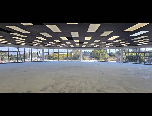 915M² RETAIL TO LET IN HONEYDEW