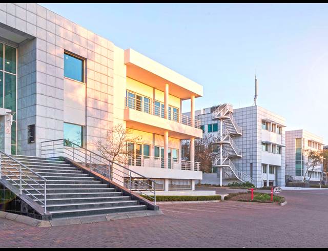 354M² OFFICE TO LET IN RIVONIA