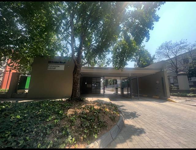 313M² OFFICE TO LET IN ILLOVO