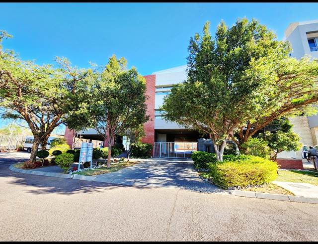 123.93M² OFFICE TO LET IN CARLSWALD
